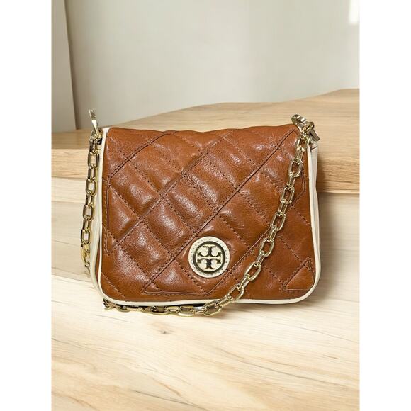 Tory Burch Willa Mini Quilted Crossbody Bag - Picture 1 of 10